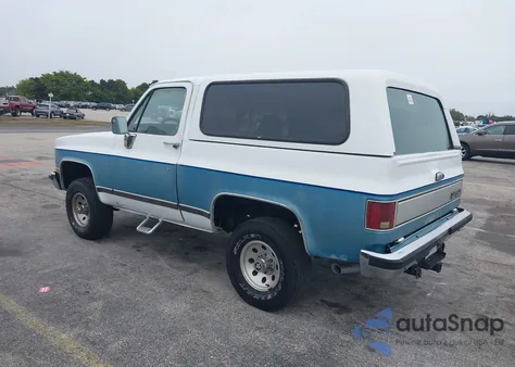 1989 Chevrolet Blazer V10 z USA, uszkodzony, nr VIN 1GNEV18K3KF160447